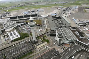 Sân bay Schiphol là sân bay chính ở Hà Lan