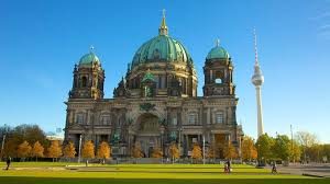 Nhà thờ Berlin được xây dựng từ thế khỷ 19 mang kiến trúc độc đáo