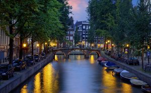 Cảnh đẹp của thành phố cổ Amsterdam