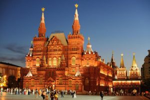 Cung điện Kremlin địa chỉ đỏ để du khách tham quan