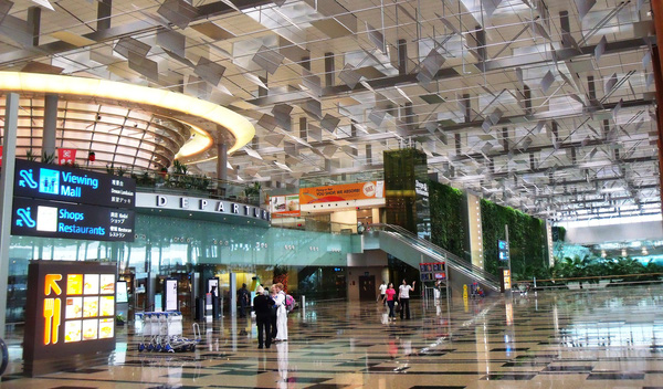 Bên trong Temiral ở sân bay Sân bay quốc tế Singapore Changi