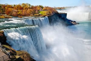 Thác nước Niagara như một bức tranh khiến ai đến cũng khó lòng cưỡng nổi đam mê