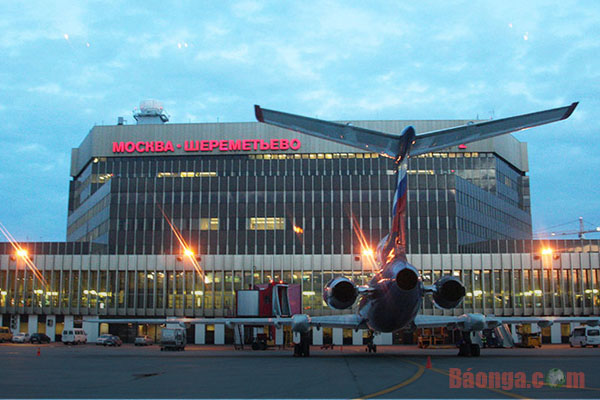 Sân bay tại Nga